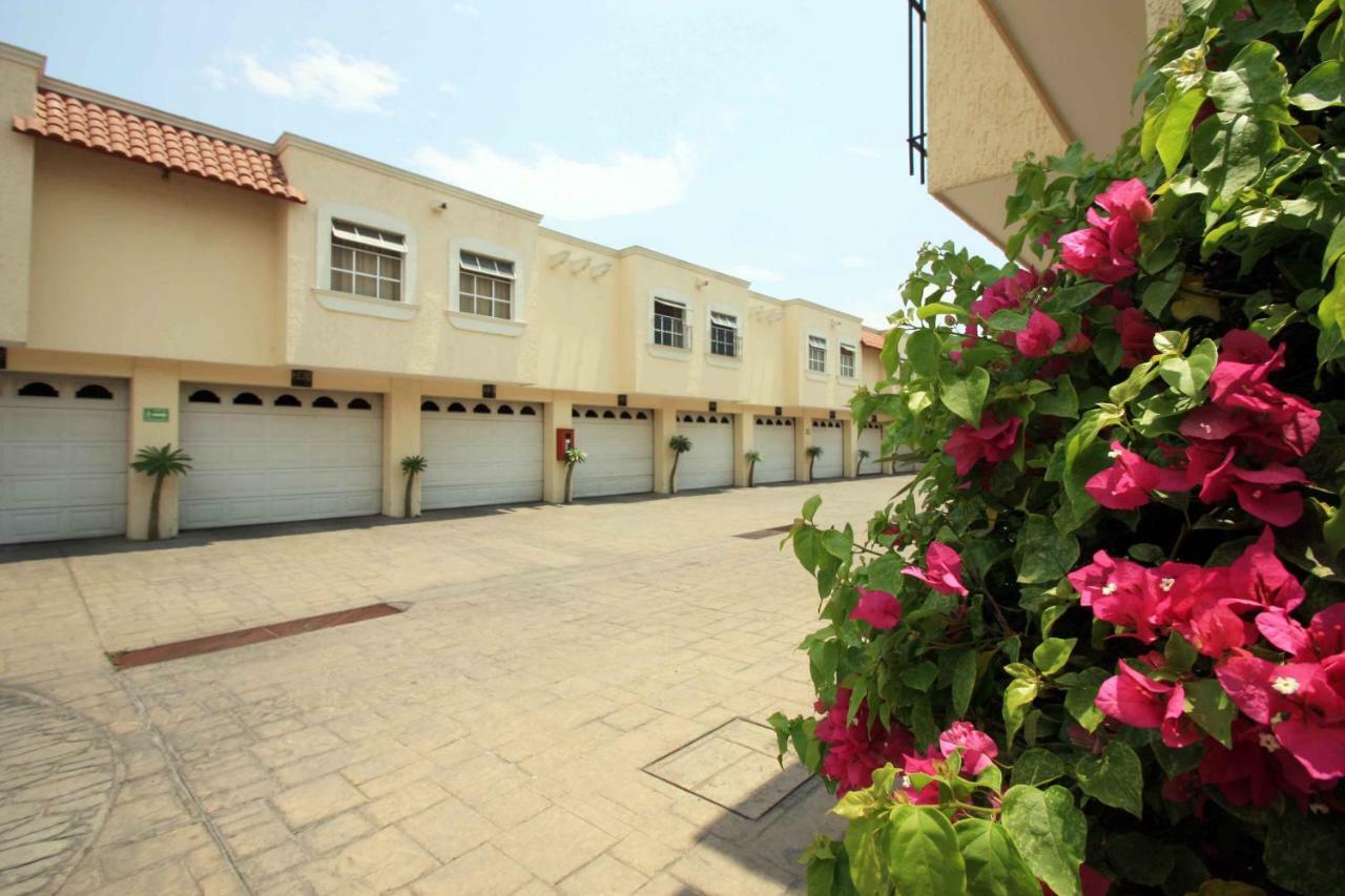 غوادالاجارا Motel Mirage المظهر الخارجي الصورة